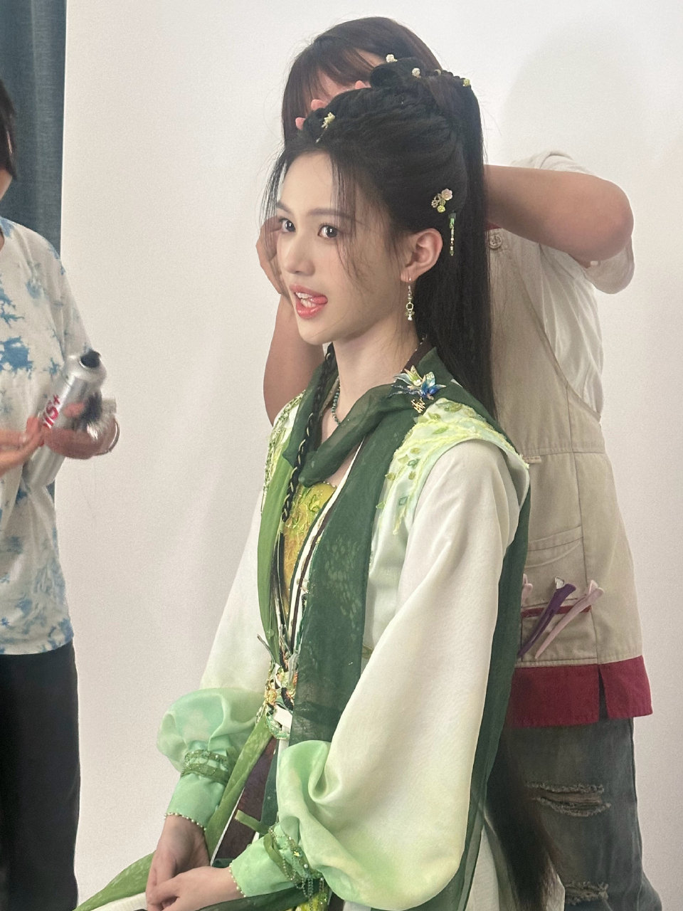 年轻漂亮的岳坶9年轻漂亮的岳坶——青春与美丽的完美结合