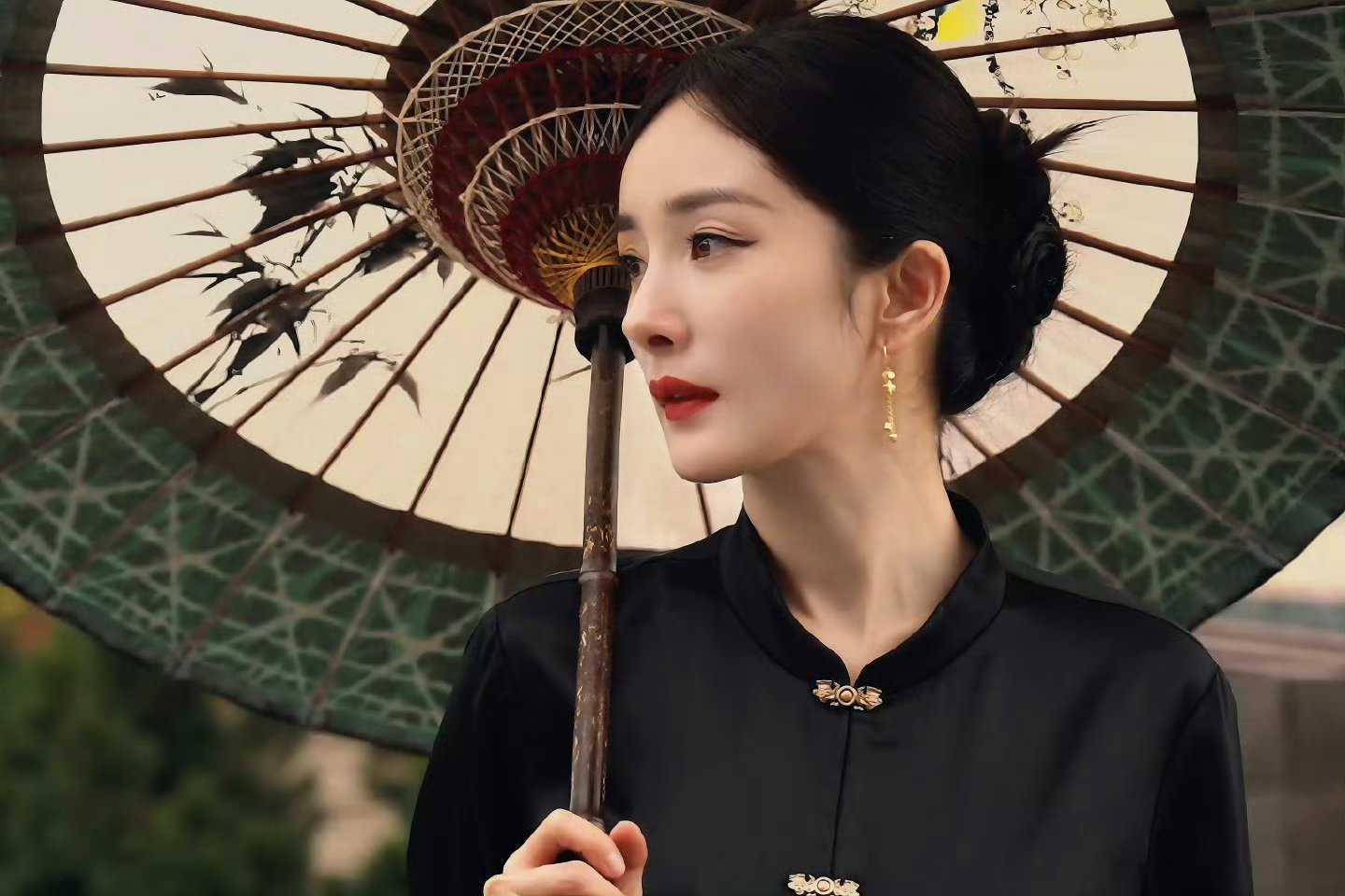 杨幂的私密话题，关于她的初夜-第1张图片