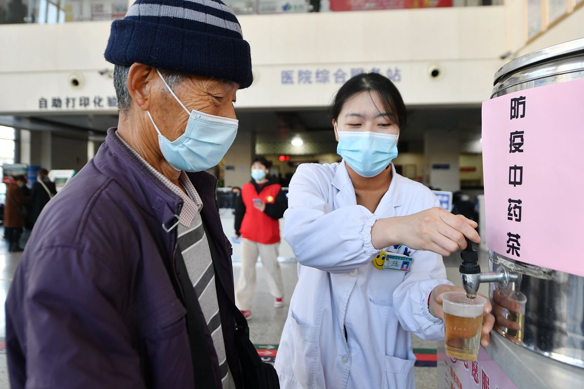 中国娇小性自由枯瘦中国娇小女性的自由与枯瘦之美-第3张图片
