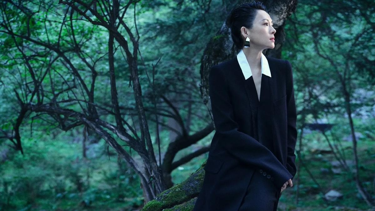 厨房里的征服，美艳老师的独特魅力