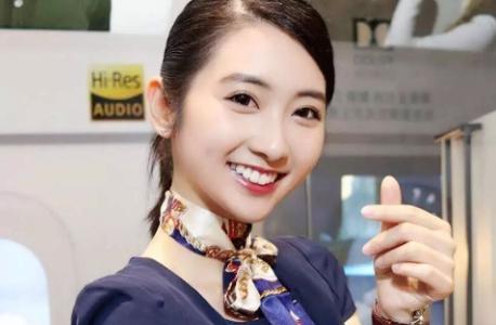 空姐美丽的电视剧美丽空姐的独特空中服务体验-第2张图片