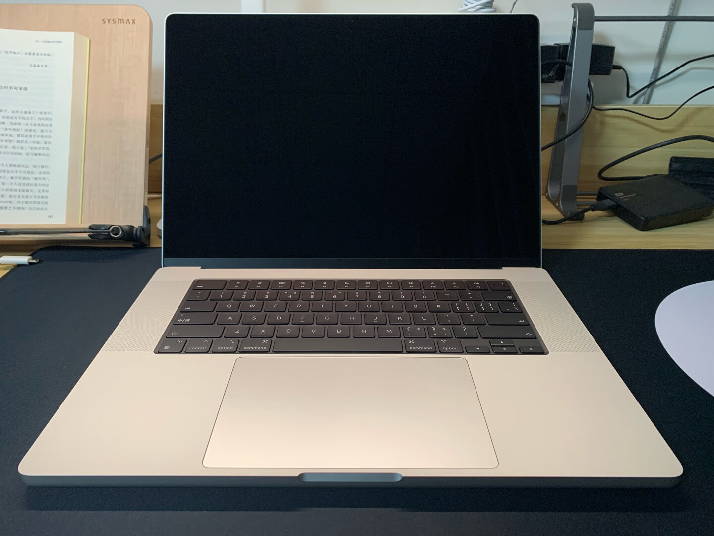 日本macbookpro高清剧情介绍日本制造的MacBook Pro，高清体验的完美诠释