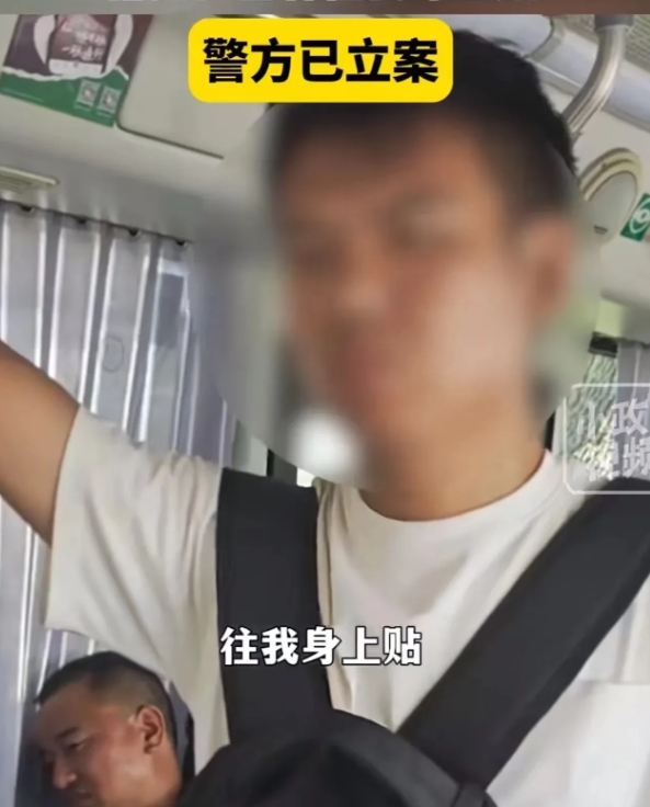 在公交车上放屁怎么办公交车上的释放之旅-第2张图片
