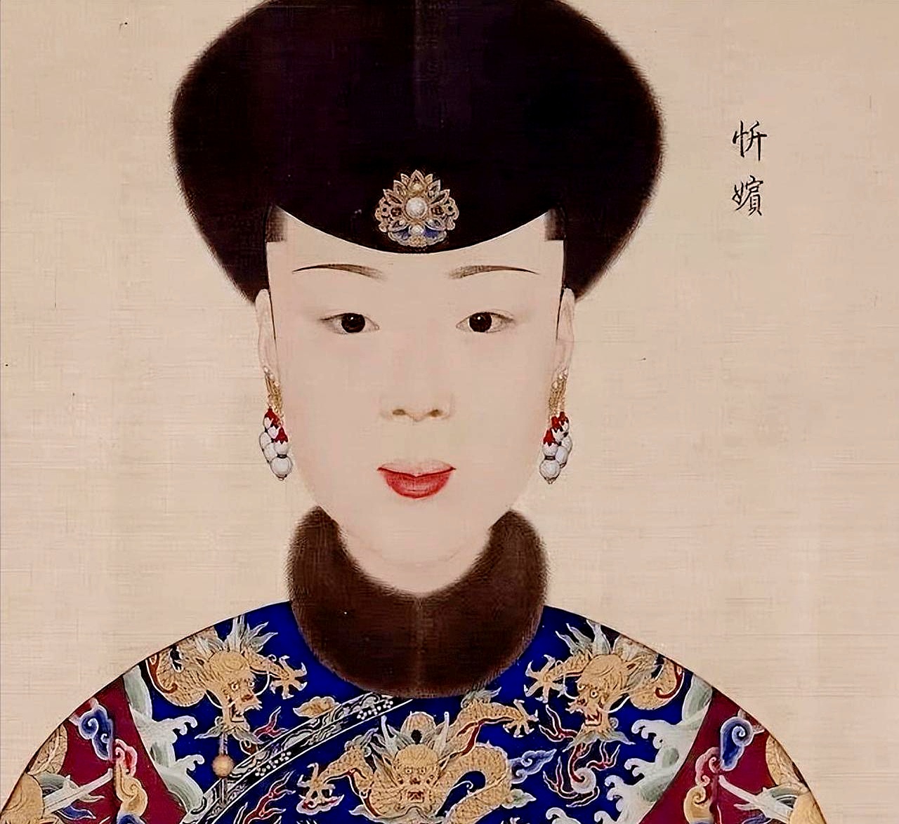 皇上和宫女边走边做H皇室禁忌之秘，皇上的私密时刻与宫女-第1张图片