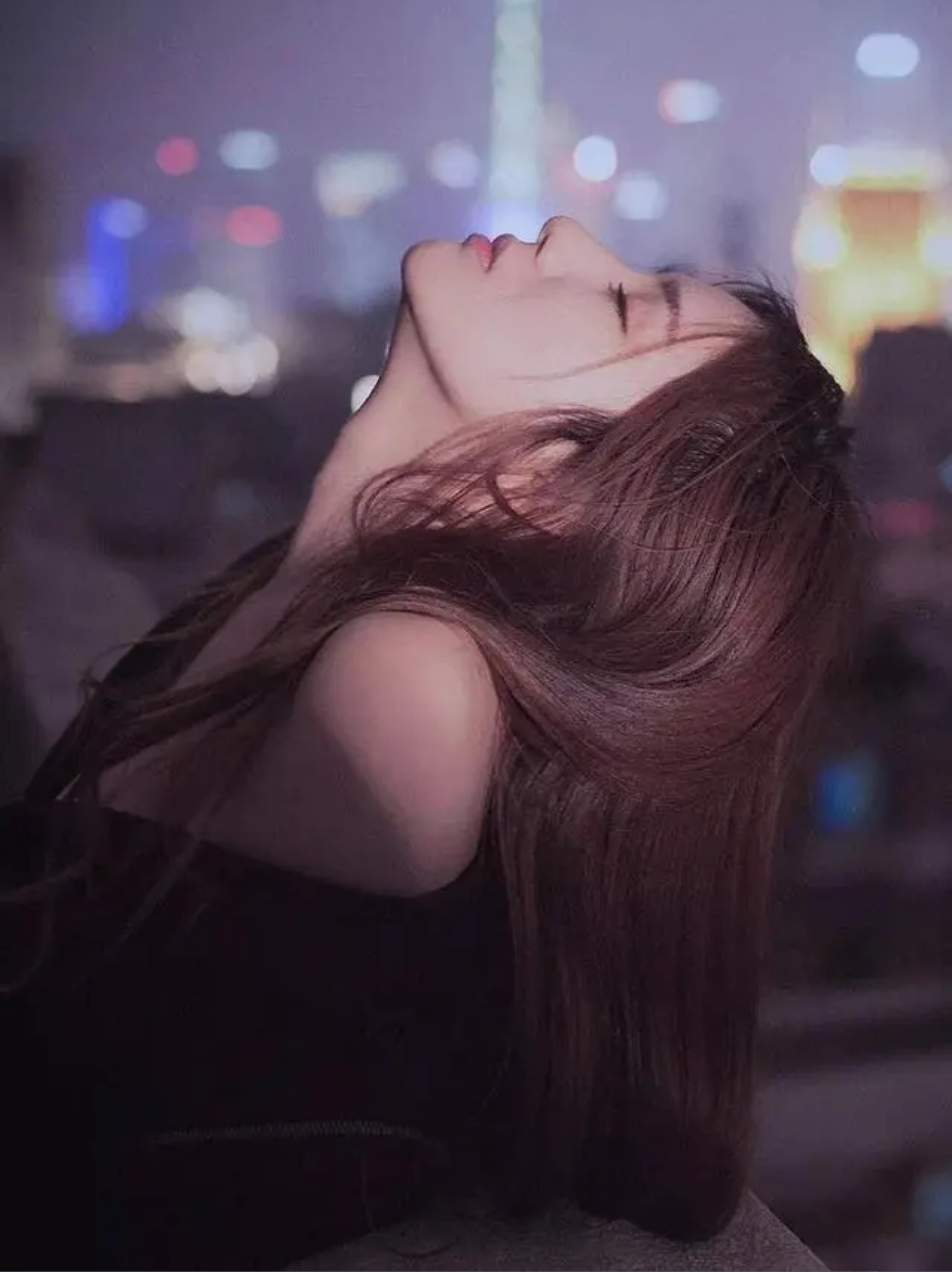 和2个男的同时在一起该怎么办面对与两位男士的复杂情感，我该如何抉择？-第1张图片