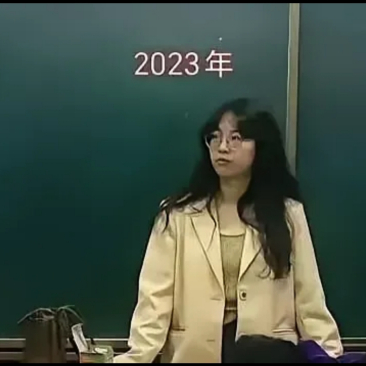 我把我的班主任给班主任C一节课的深度体验