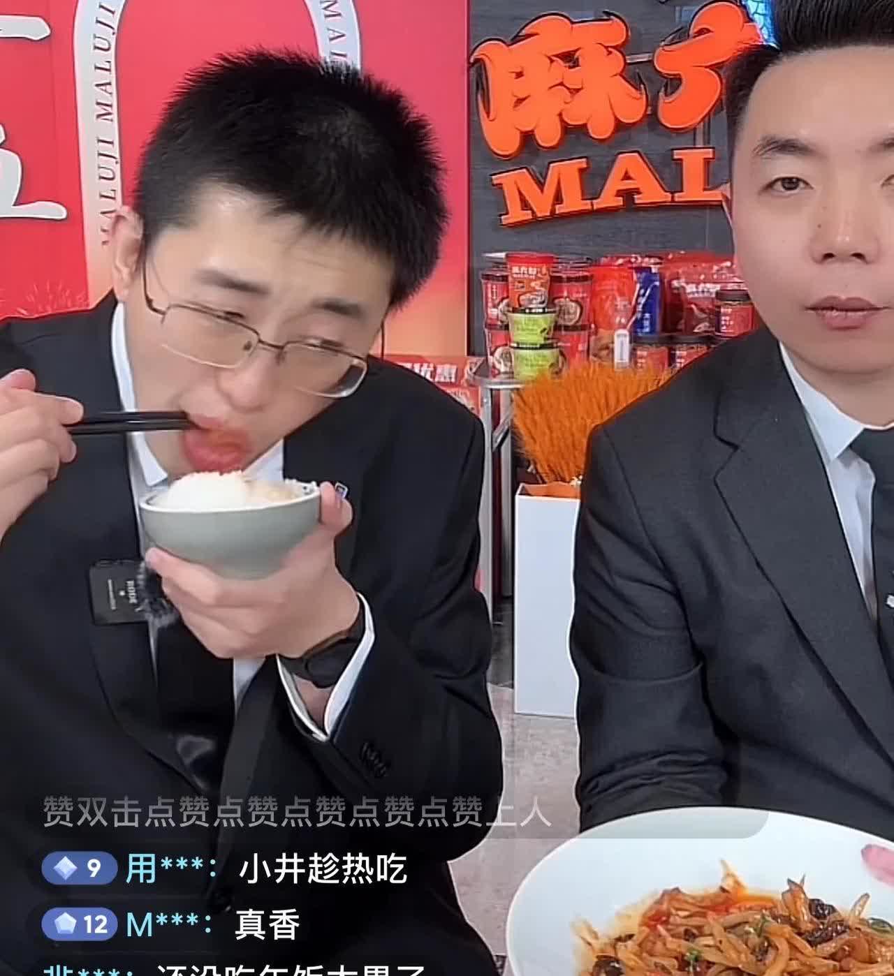 小洞吃饱了吗小洞的满足感——一次关于饥饿与满足的探索-第1张图片