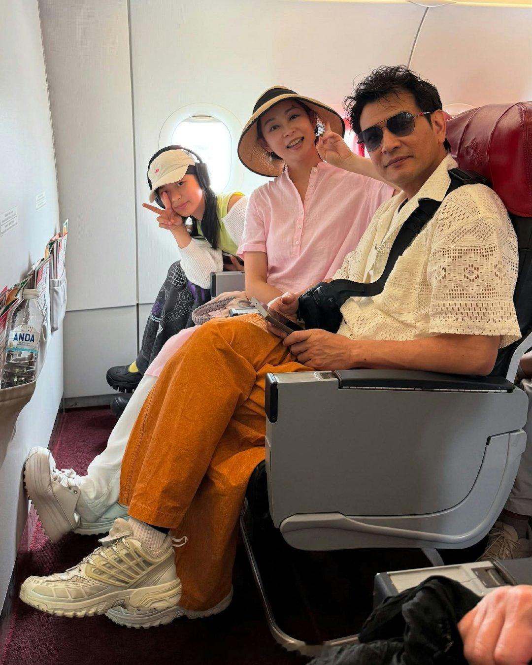 8X8X华人拔插华人免费8X8X华人拔插华人免费内容探讨与网络道德的反思-第1张图片