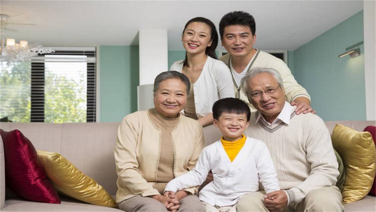 跟小姑子的老公暧昧正常吗家庭中的情感纠葛，与小姑子的老公暧昧的反思-第2张图片