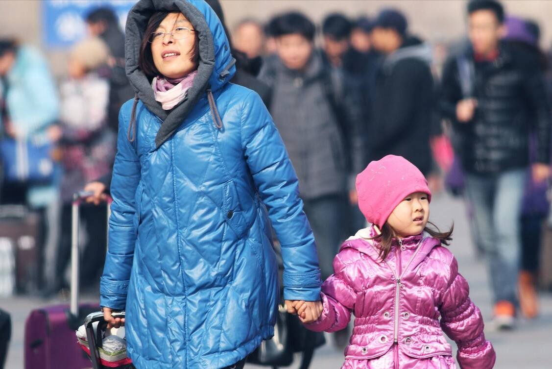 回姥姥家 车上座位不够阅读小说回姥姥家的温馨之旅-第1张图片