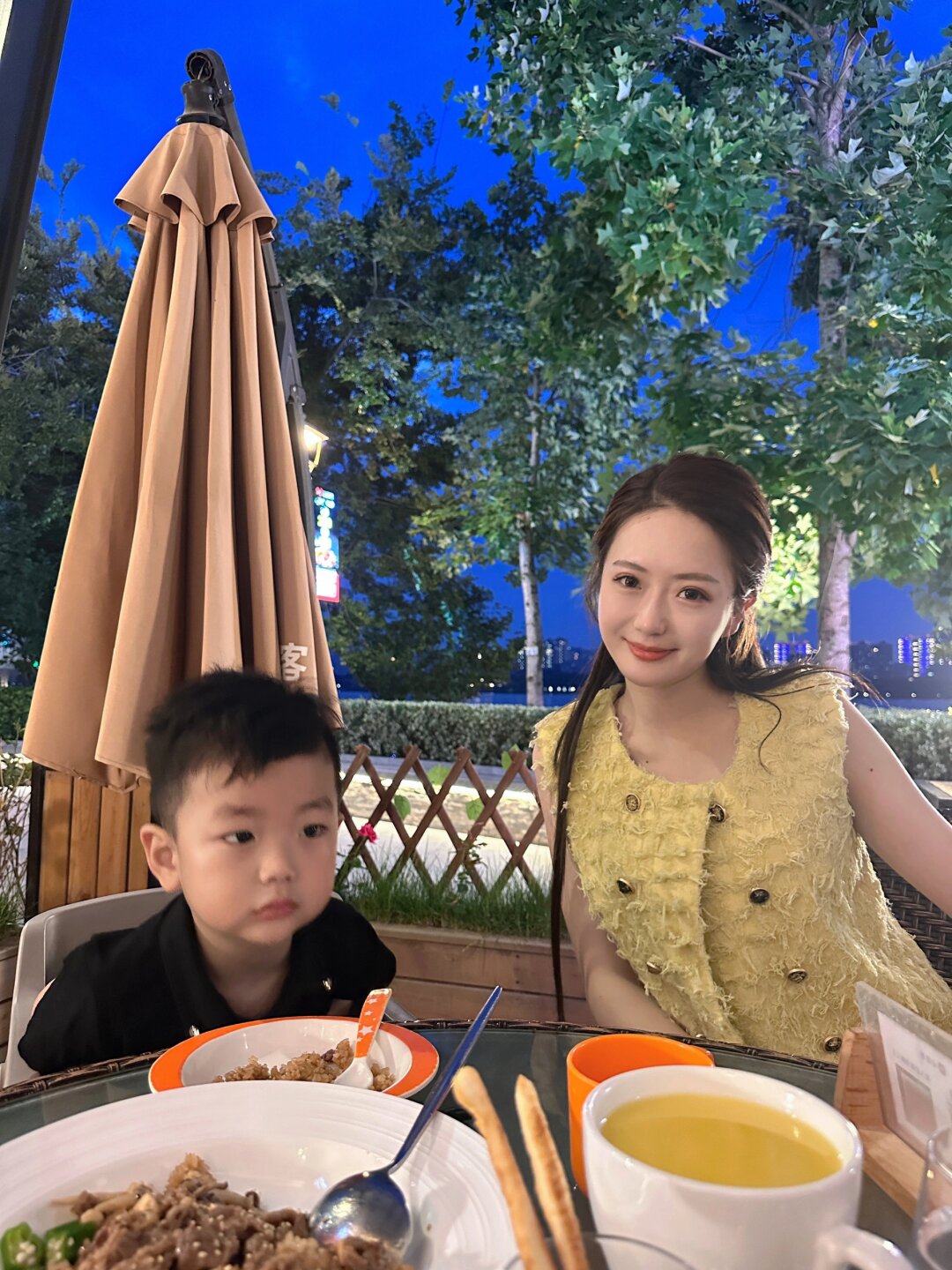 儿子想要我就给他在线满足孩子的需求——儿子想要，我就给他