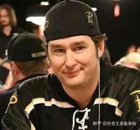 王多鱼打扑克免费高清视频的精彩瞬间-第1张图片
