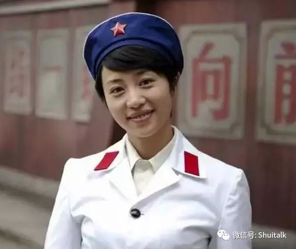 在汽车上的小说车行中的馊子小说-第1张图片