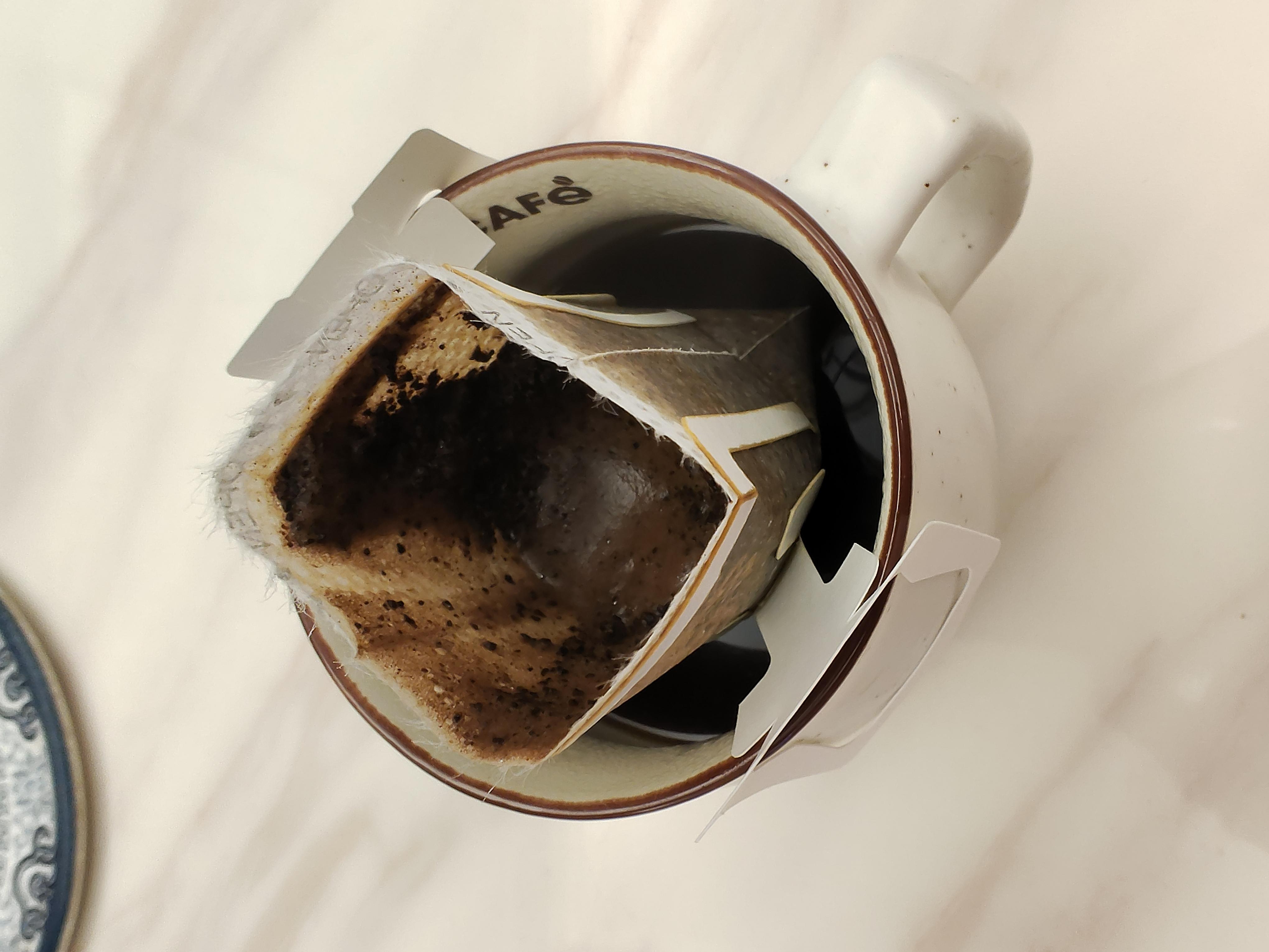 丝瓜草莓樱桃向日葵奶茶夏日缤纷之丝瓜草莓樱桃与向日葵的奶茶之旅