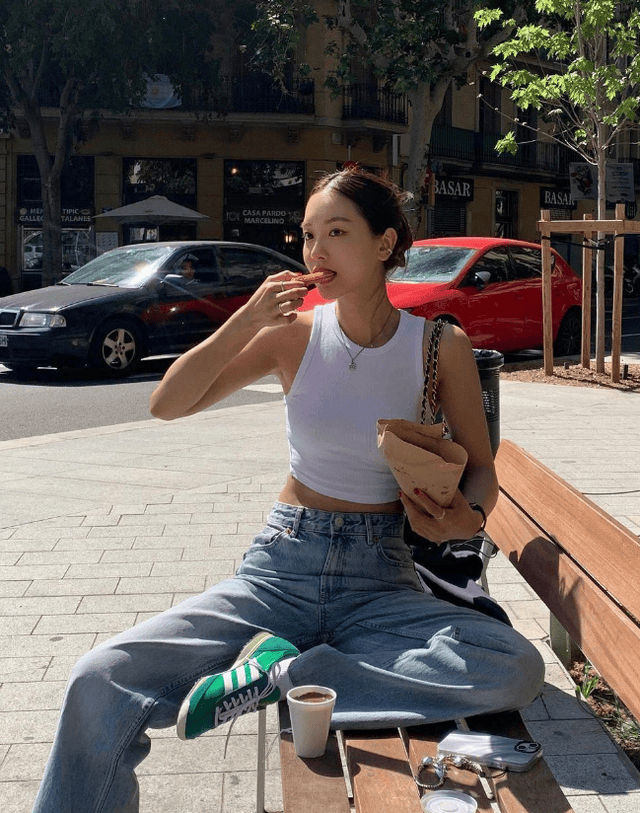 校园中的独特魅力——校花H的美丽与故事