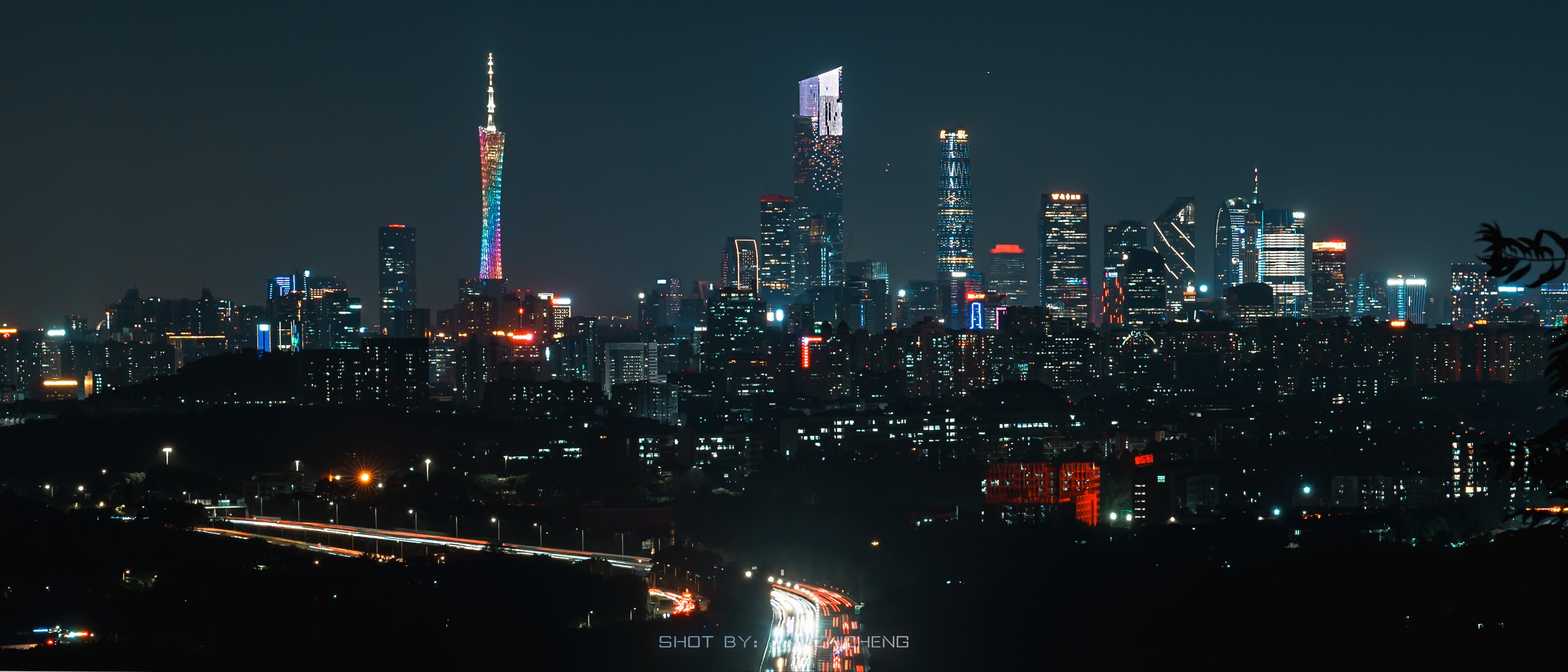 进城18网，探索城市生活的新篇章-第1张图片