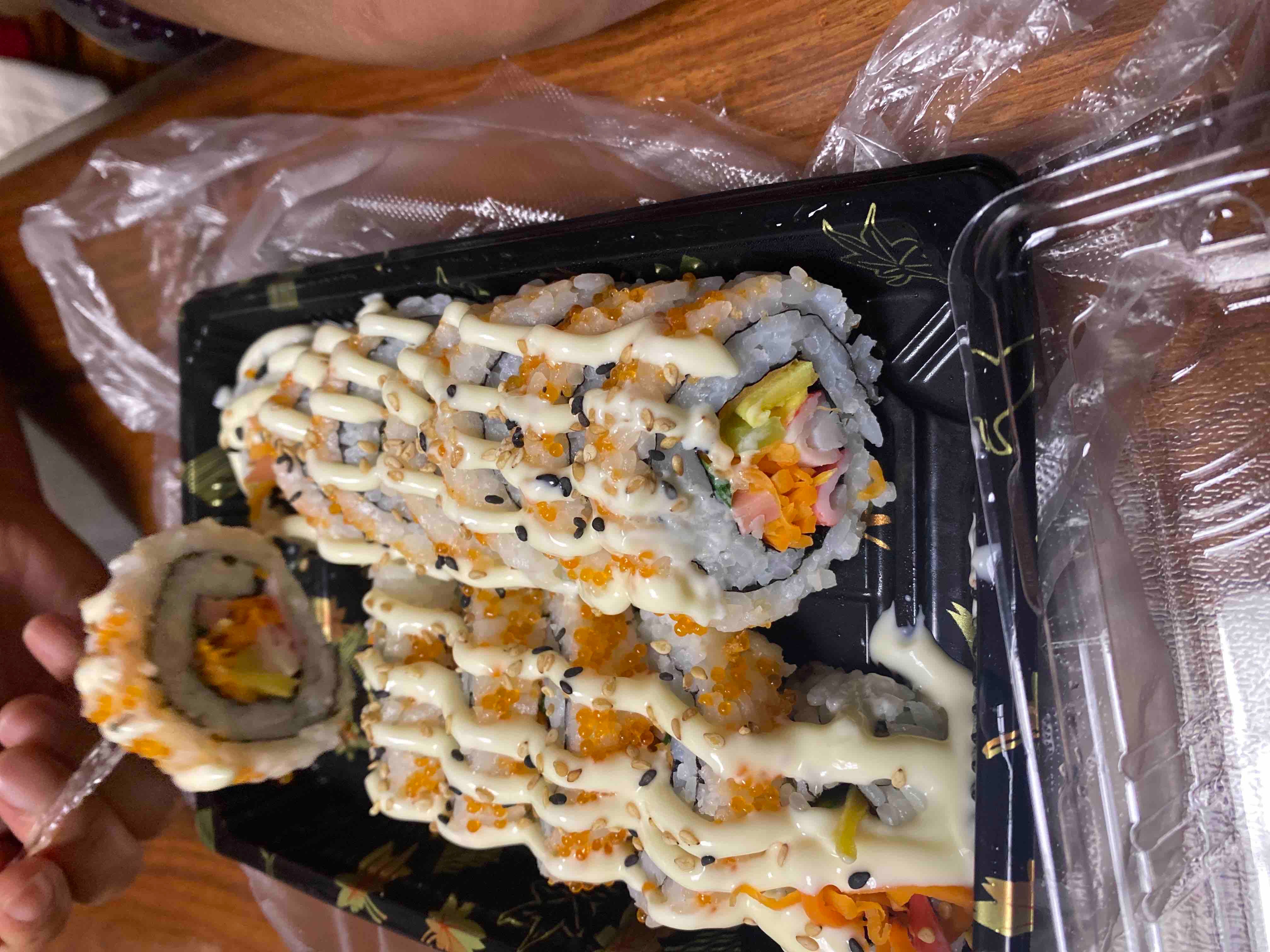 关于一小孩半夜给姐姐吃坤巴的温馨故事