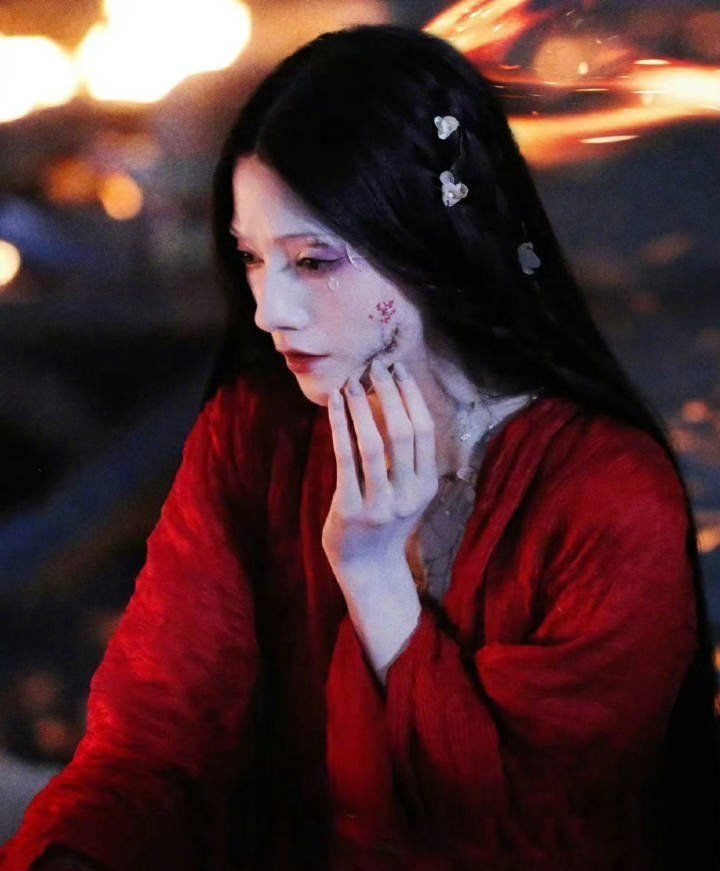 钟欣桐，50张未经处理的照片背后的故事-第2张图片
