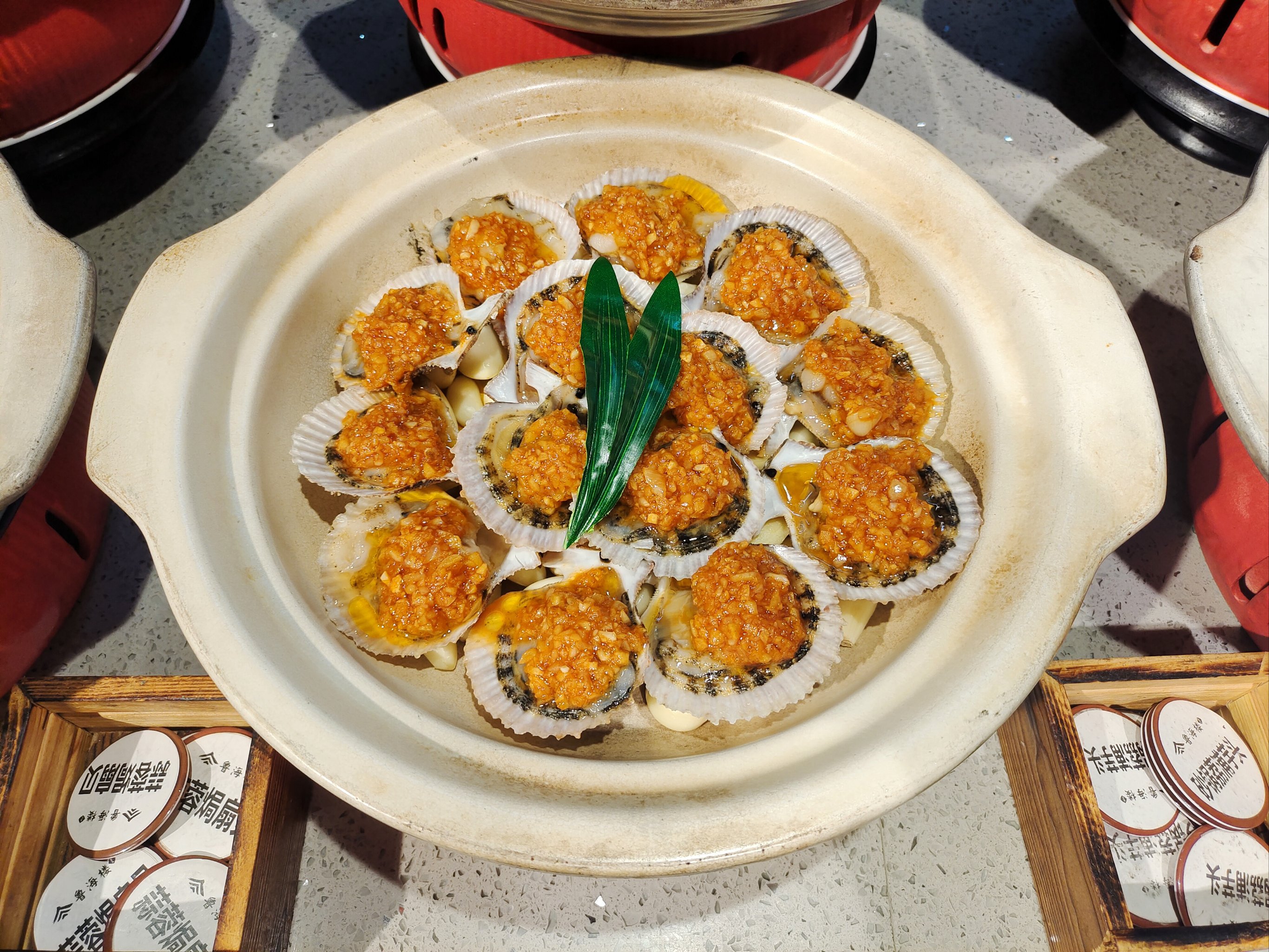 扇贝美食的诱惑，如何轻松享用，只需把腿扒开-第2张图片