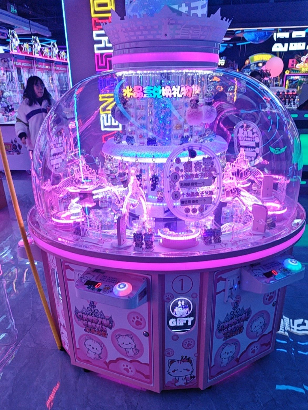 小孩和女孩玩大人的游戏大人的游戏，探索成年人的娱乐世界-第2张图片