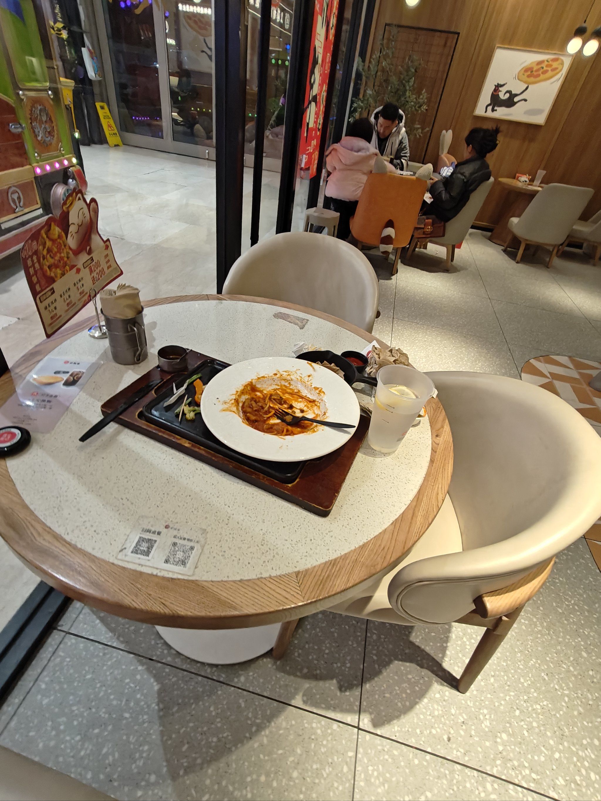 原神必胜客联动门店，探索游戏与现实融合的餐饮新体验