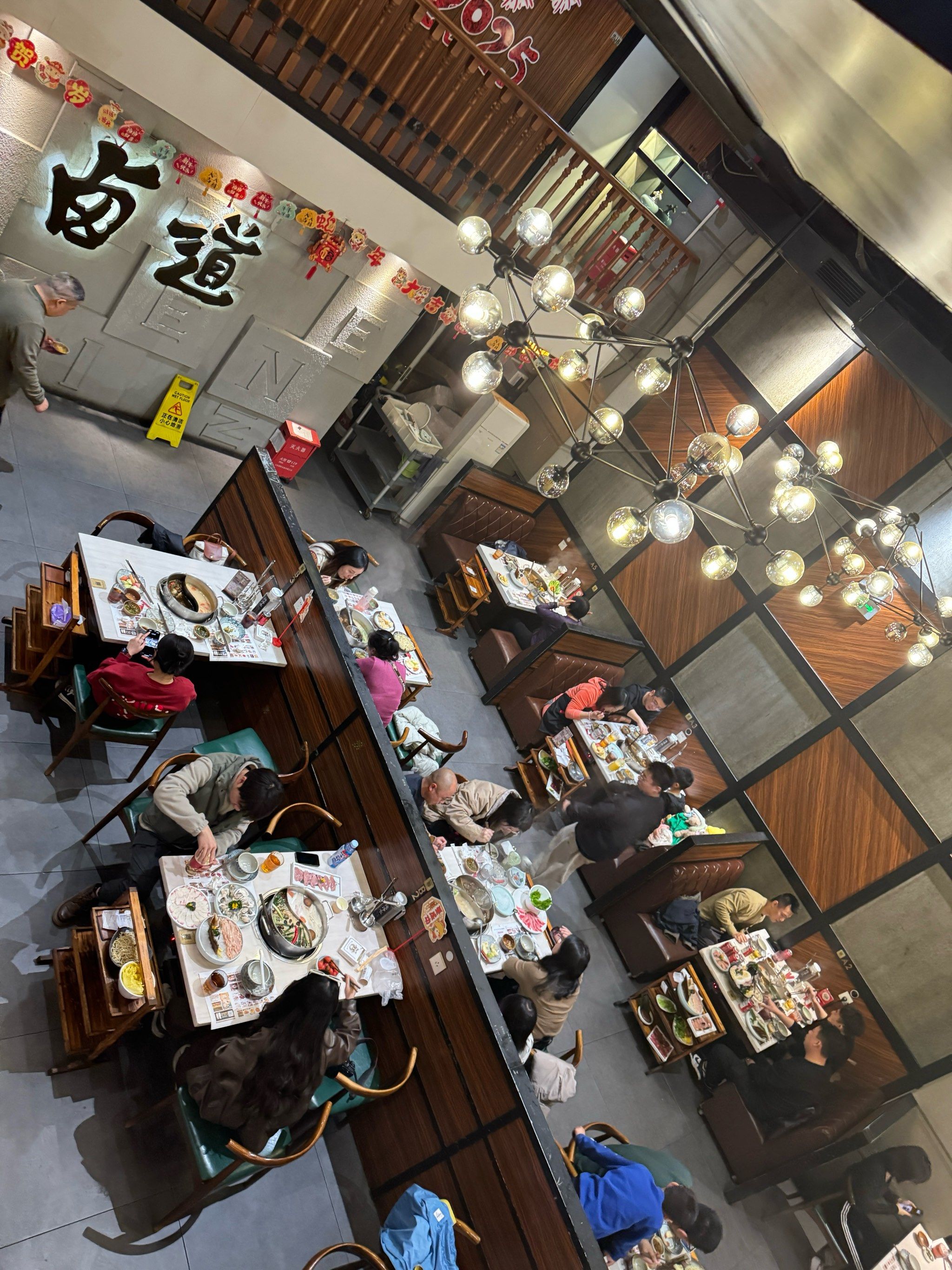 一个上面吃一个面吸探索饮食文化中的独特体验，一个上面吃，一个面吸-第1张图片
