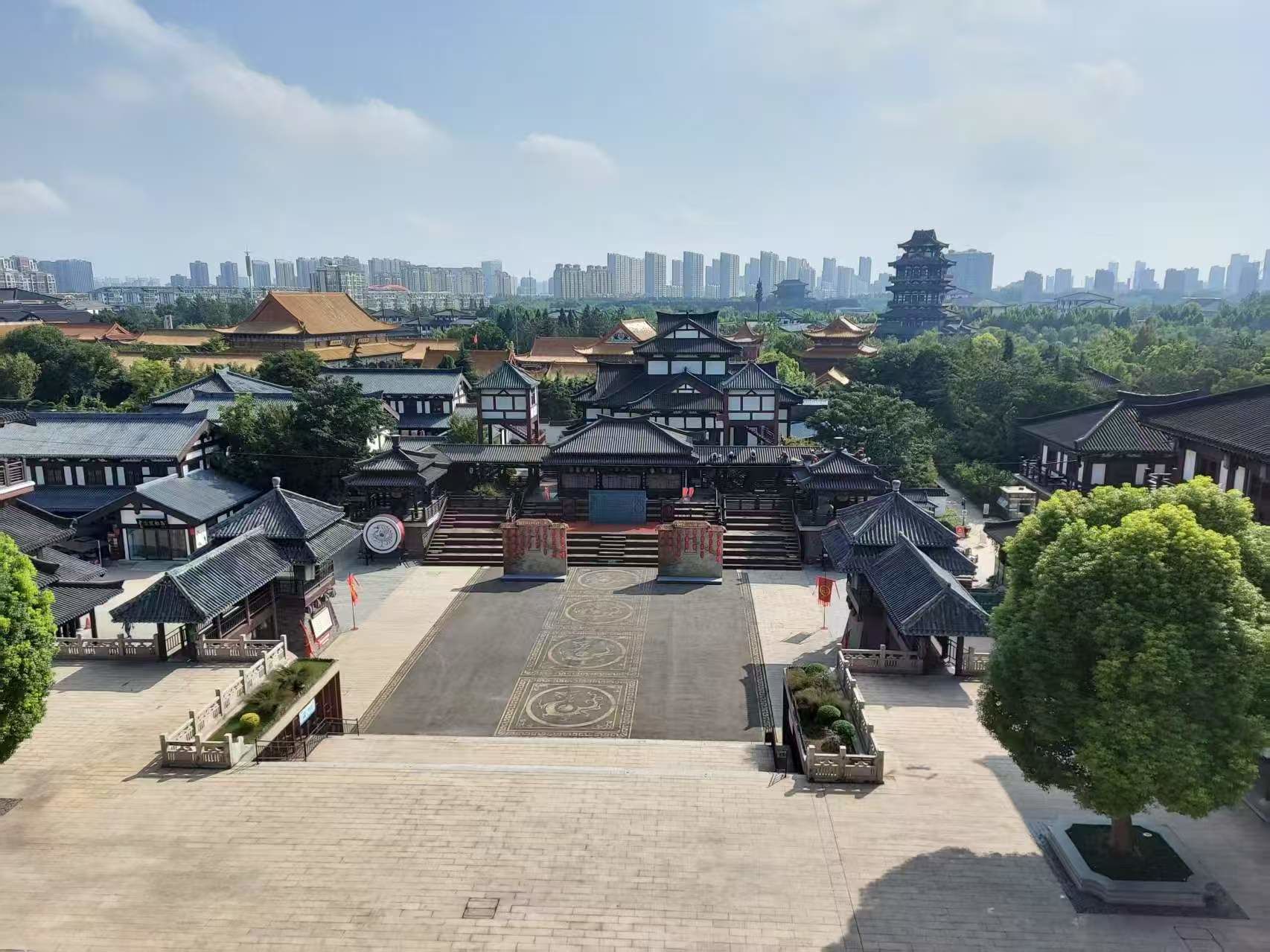 世王世王，权力的象征与历史的印记