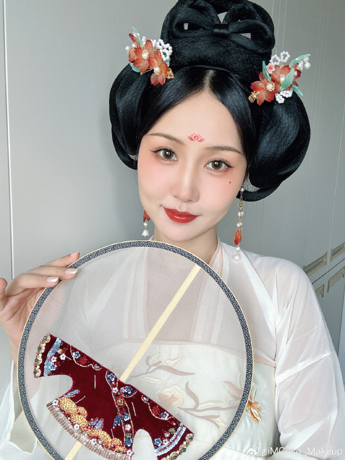花钿的种类及图片花钿蚂蚁庄园的奇妙世界