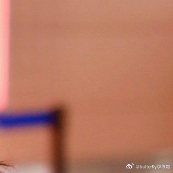 穿越时空的秘密，JY与沈芙的生存之旅-第2张图片