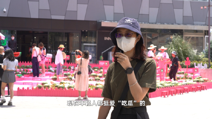 吃瓜网最新官网地址吃瓜网最新官网地址与网络热议的瓜田之旅-第2张图片