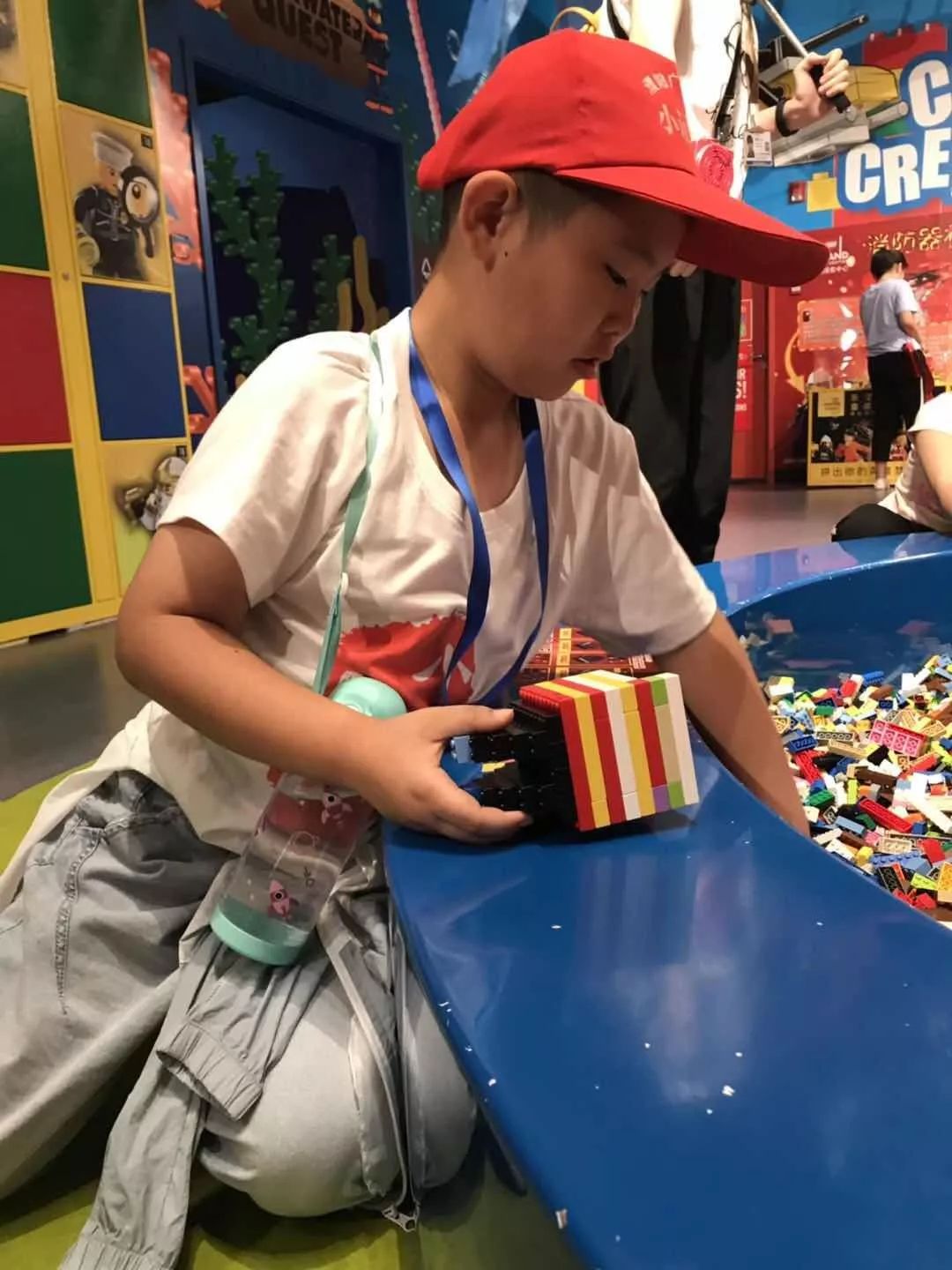 探索免费视频大全，两个人的互动世界-第2张图片