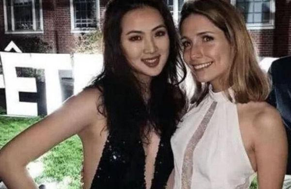 苏薇与任正非，科技巨匠的交集与图片背后的故事