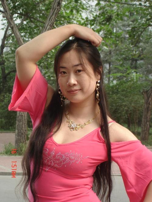 40多岁熟女和小伙探索网络内容需谨慎——关于玩50岁四川熟女A片的思考-第1张图片