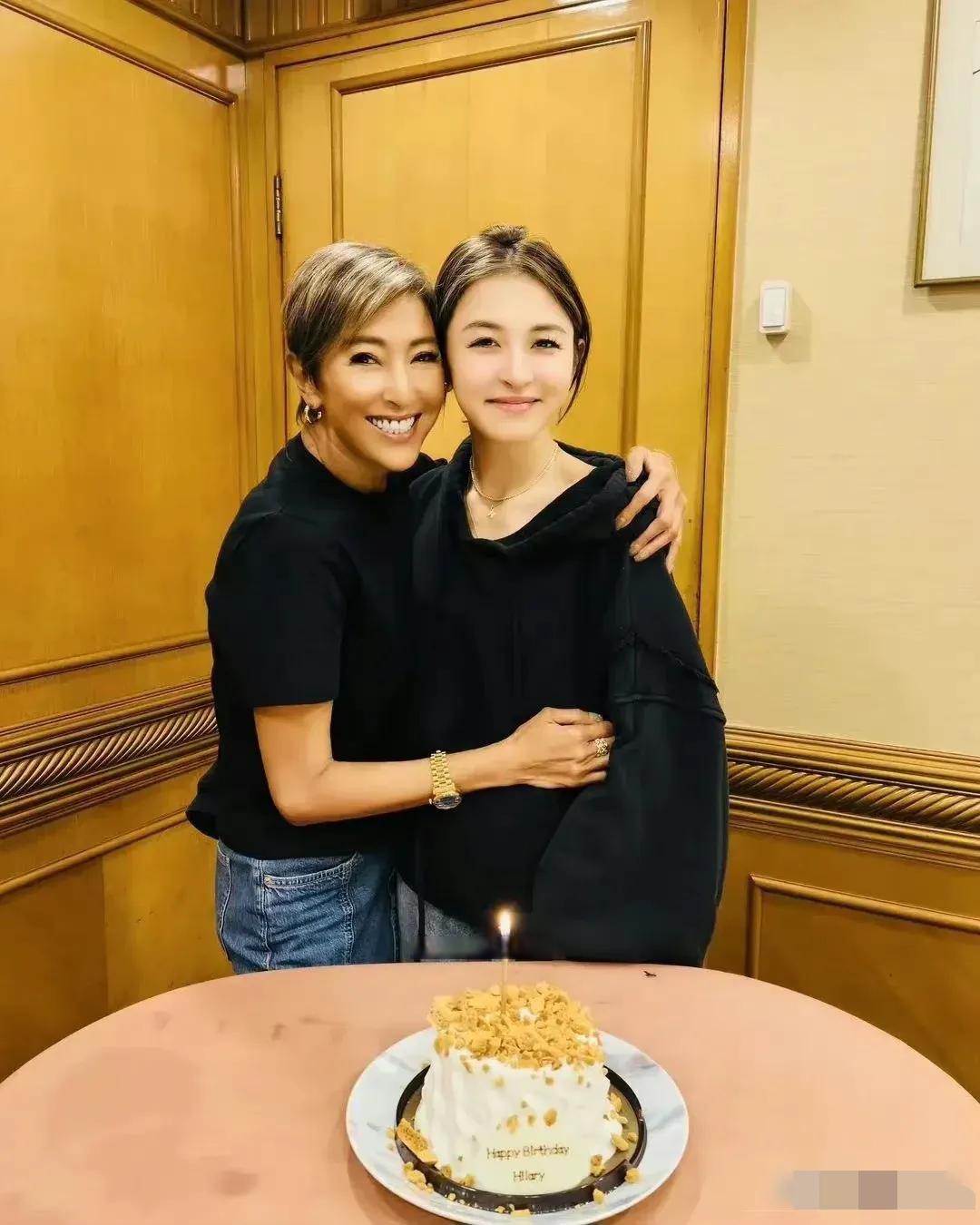 大叔看上女儿的闺蜜的演员叫什么来着揭秘大叔爱上女儿闺蜜的演员身份