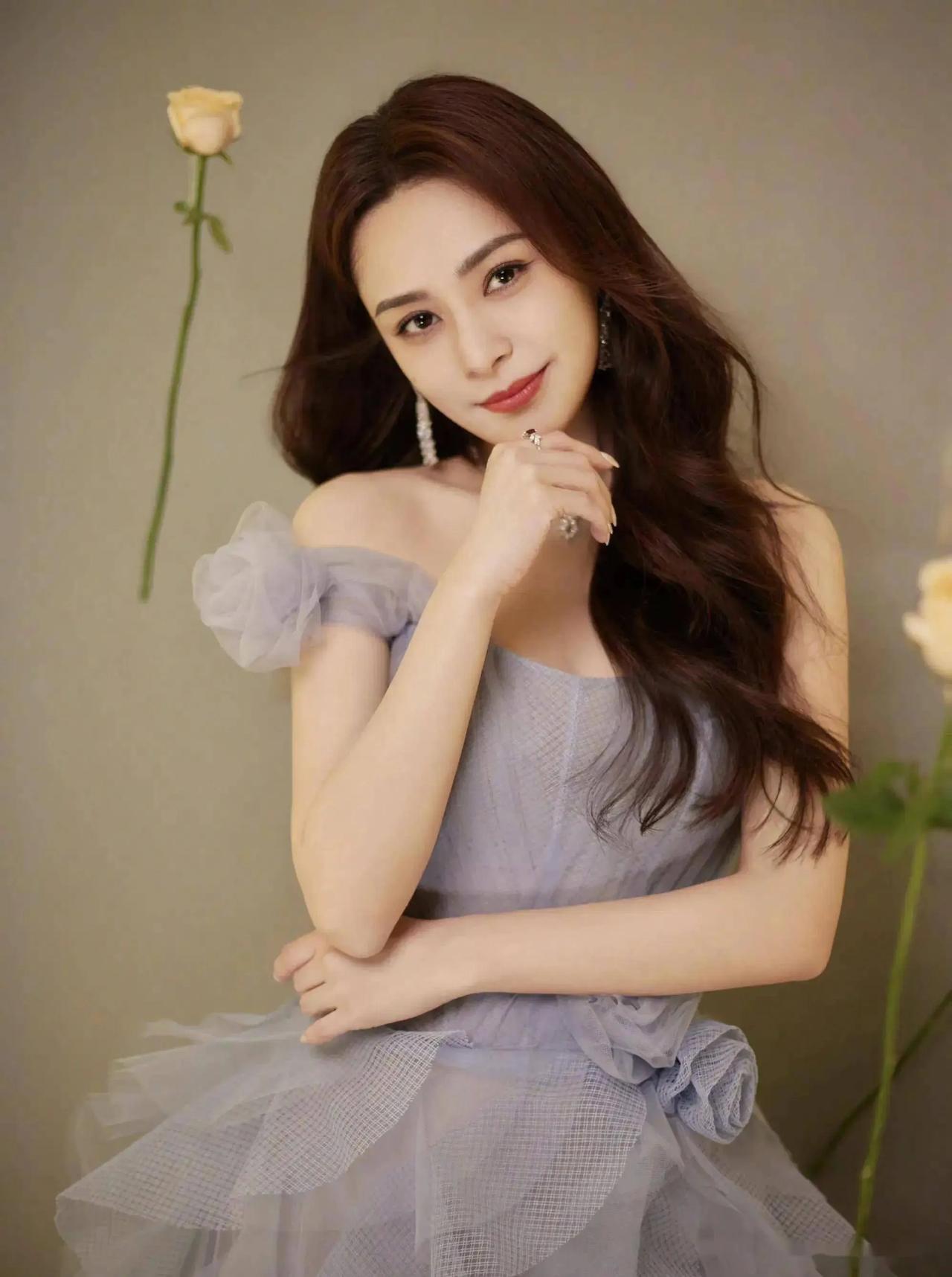 阿娇的不打码照片全集阿娇不打码照片全集，揭秘娱乐圈的美丽与风波-第3张图片
