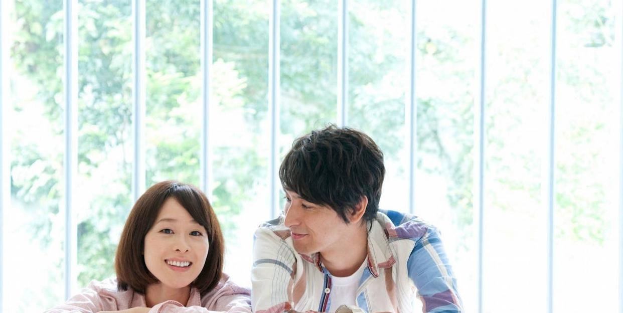男生女生一起差差差场景带声音男生女生互动场景的微妙差异与声音的交织