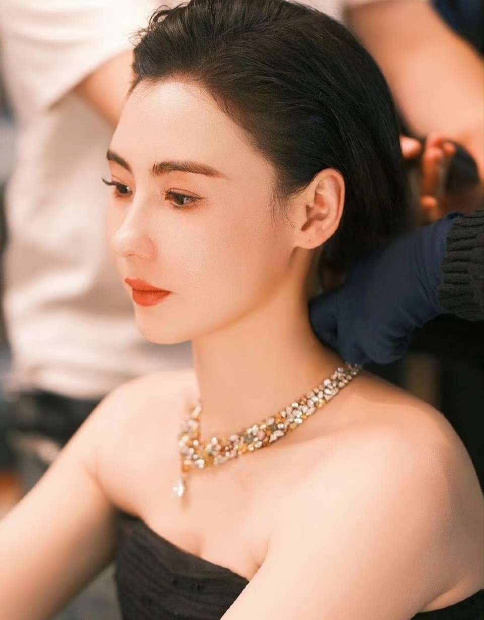 张柏芝美貌引起轰动张柏芝门照艳全集图片，深度解析与探讨-第2张图片