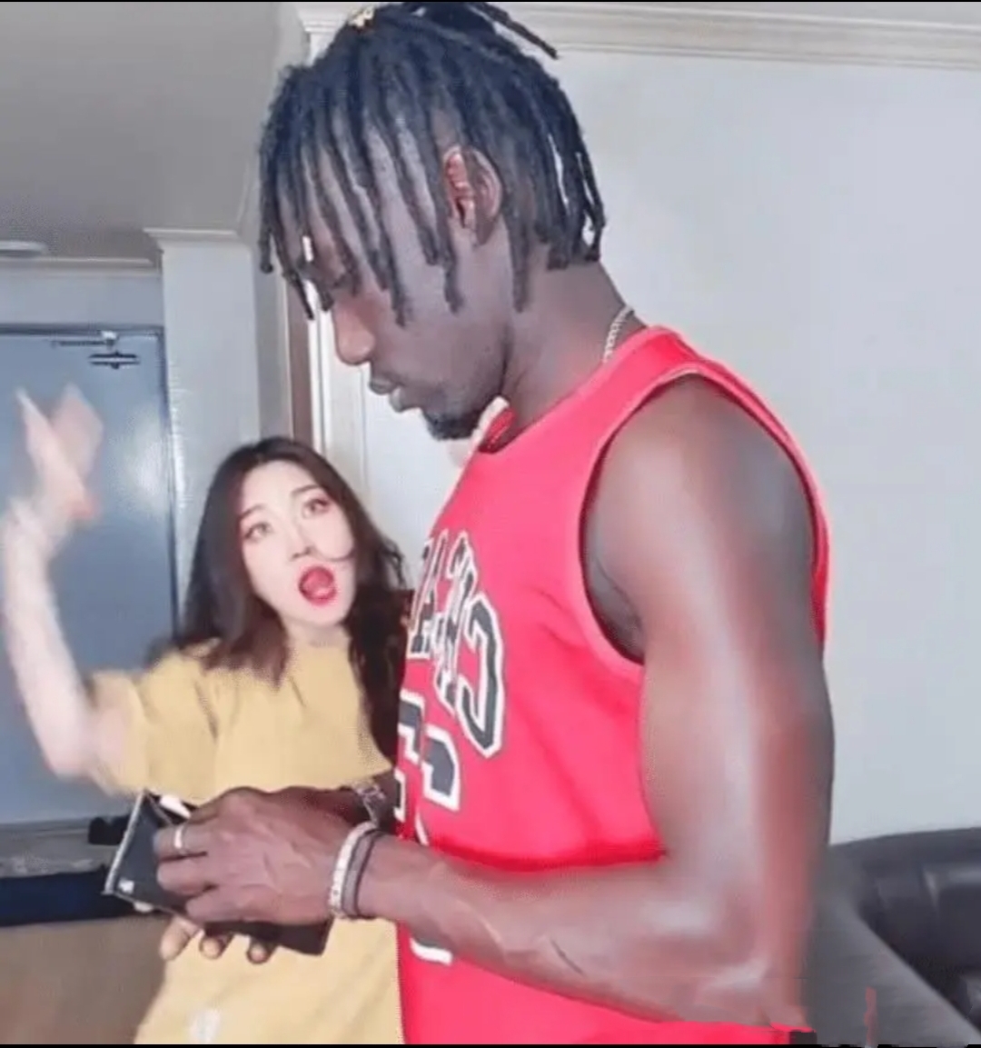 美国黑人RAPPER，音乐的力量与文化的影响