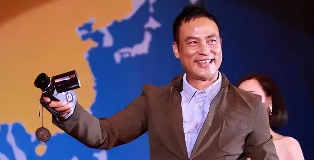 任达华的演艺之路，多角度解析其艺术魅力-第3张图片