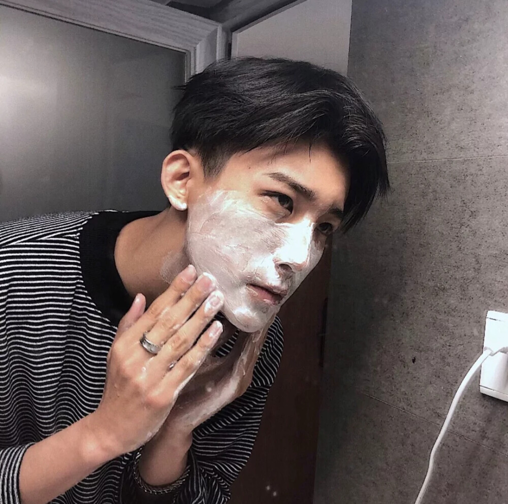 男人社区论坛男人社区论坛，探索男性交流的独特空间-第2张图片