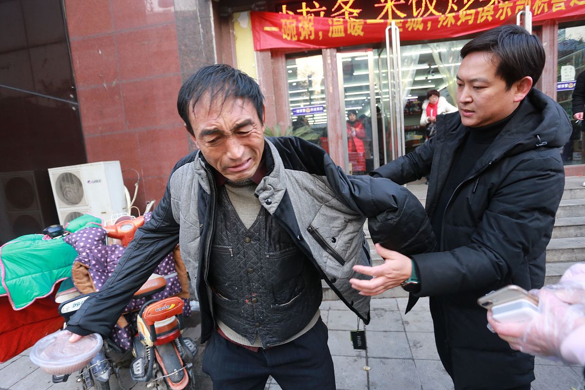 破了出血视频破苞流血疼叫视频背后的真相与影响-第3张图片