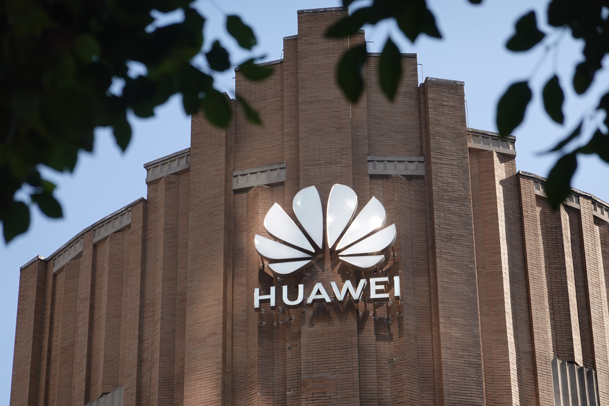 欧洲通信巨头Vodafone与Giffgaff，市场策略与用户体验的深度解析