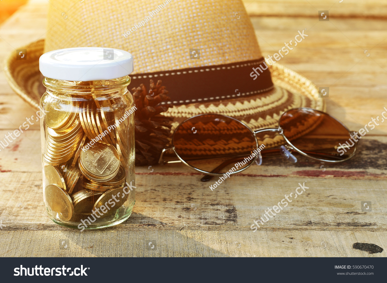 happy glasses什么意思Happy Glass，照亮生活的彩色之窗