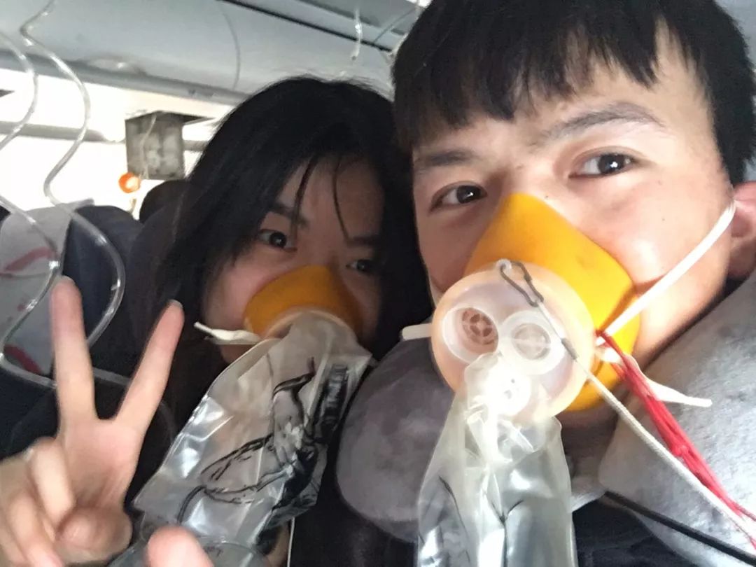 老师没有带罩子让我练了一节课在线观看无罩之课，一次难忘的师生互动-第1张图片