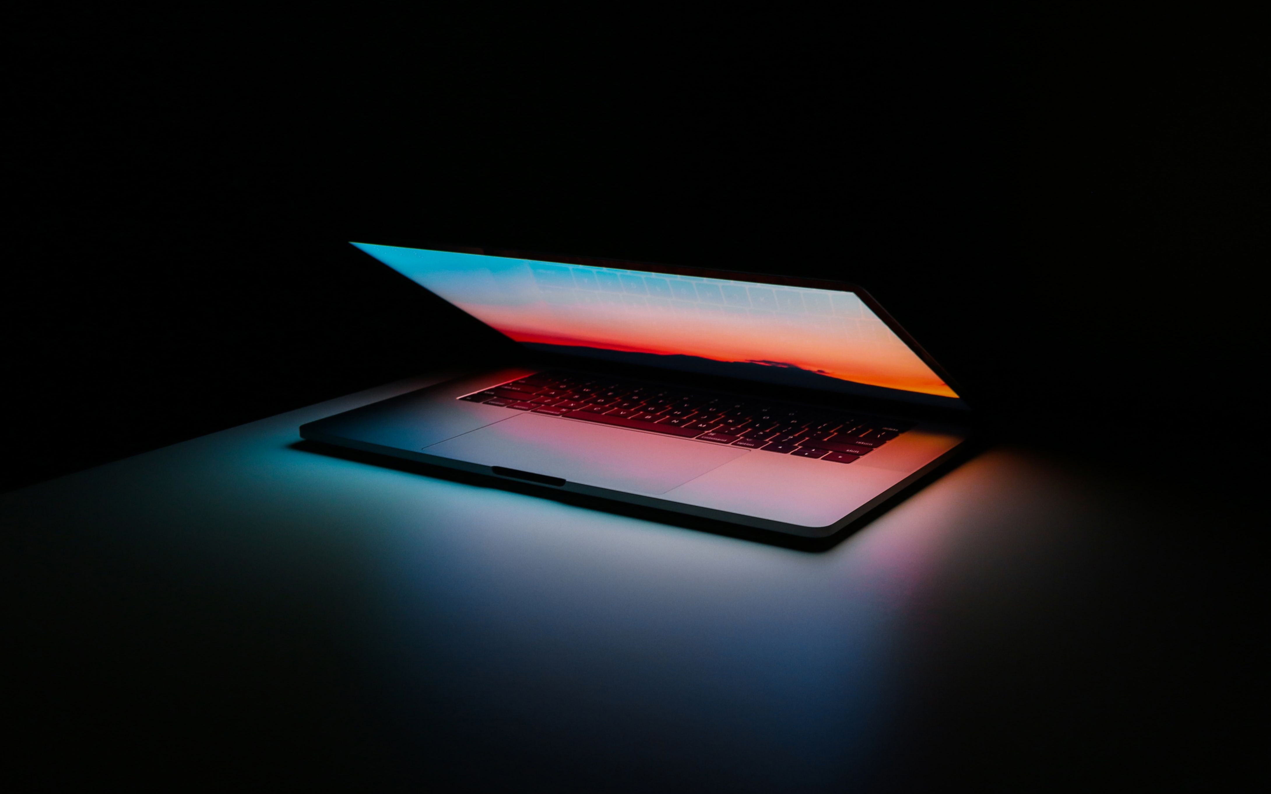 中国macbookpro高清在线中国制造的MACBOOKPRO，高清时代的科技之选