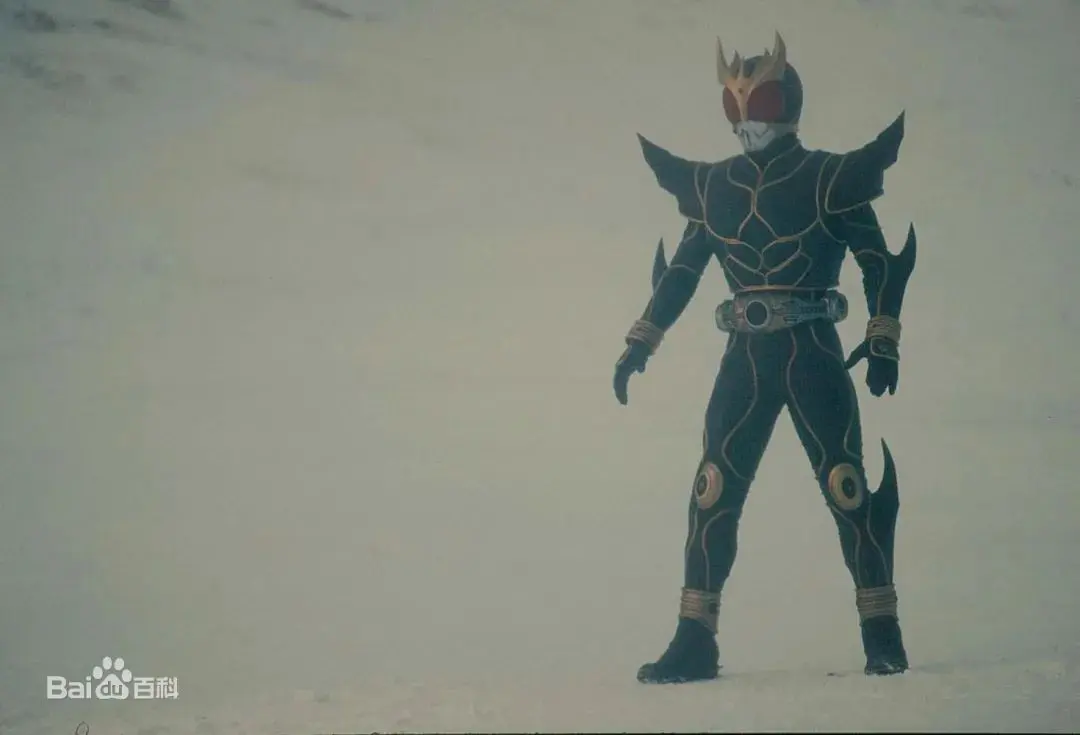 暗殿骑士和流浪武士哪个好暗殿骑士与流浪武士，谁更胜一筹？-第2张图片