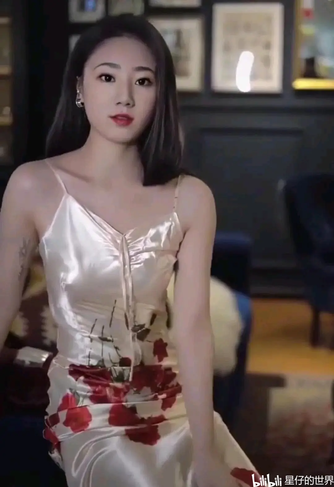 吕杨张津瑜酒店落地窗mba吕杨与张津瑜的MBA之旅，落地窗后的启示-第2张图片