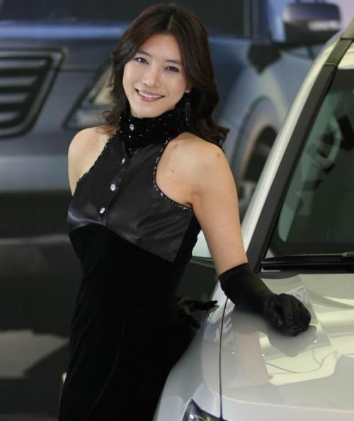 黑色丝袜美腿美女，引爆视觉盛宴-第2张图片