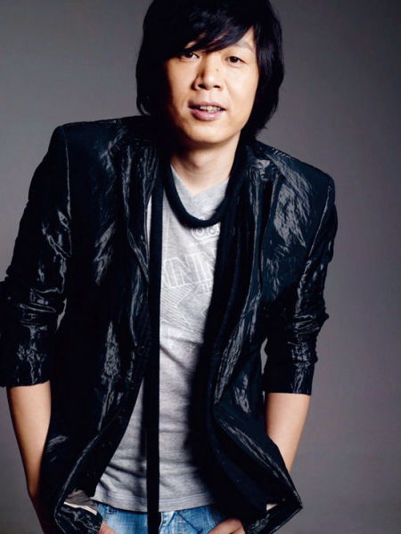 顶级RAPPER老狼潮水顶级RAP巨星老狼与潮水般的音乐浪潮