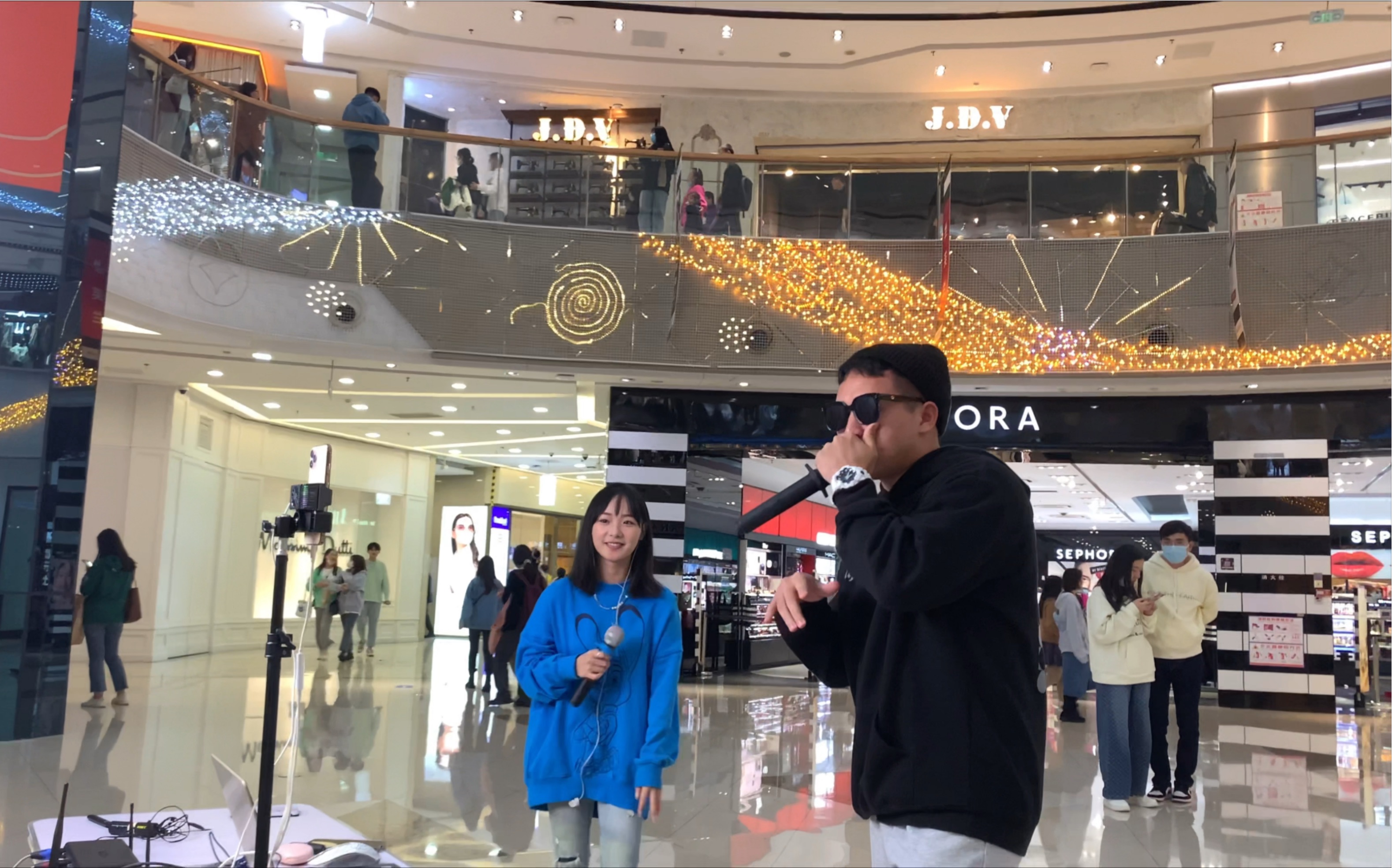 BBOX撕裂BASS孕妇欢迎您!BBOX的魅力与撕裂BASS的孕妇欢迎之旅-第2张图片